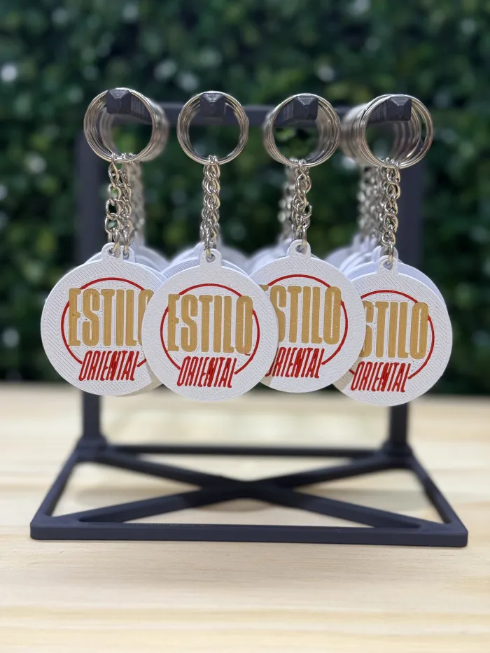 Llaveros merchandansing con tu logo 2