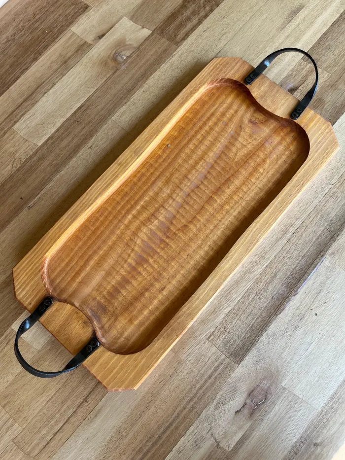 Tabla Fuente con Herrajes