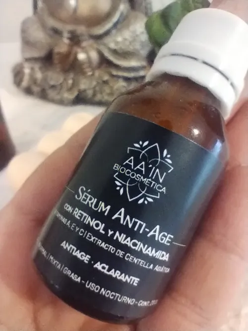 Sérum facial con NIACINAMIDA y RETINOL