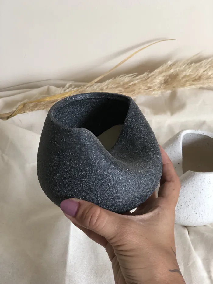 FLORERO ARENADO NEGRO LUNA 2