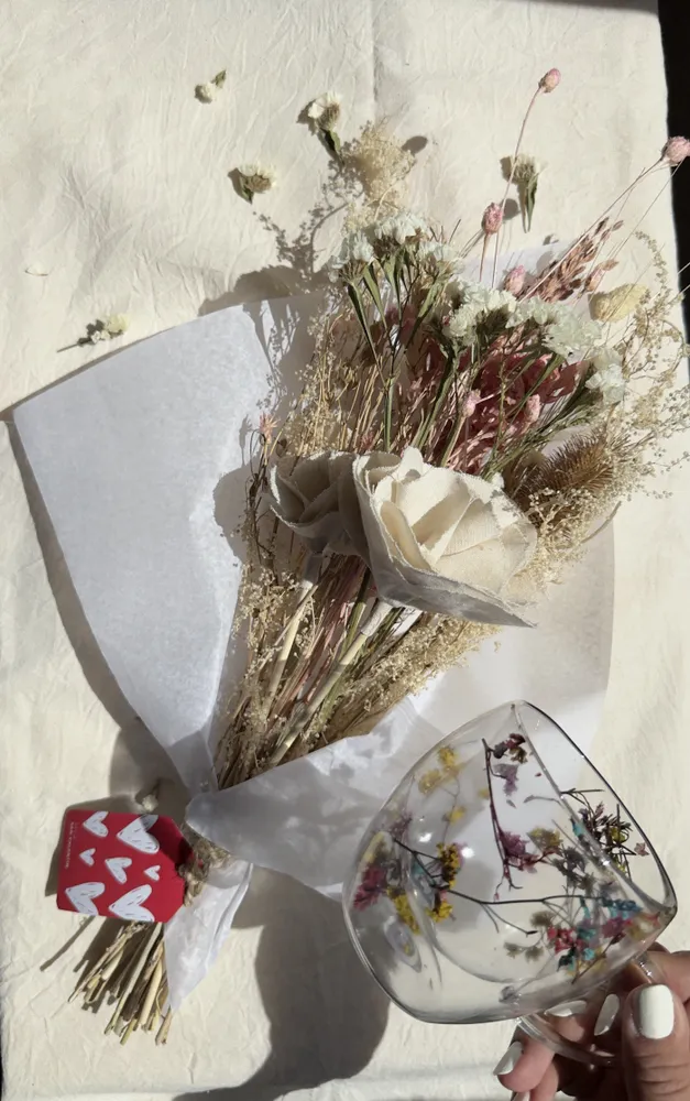 BOX AMOR II Taza chica + ramo mediano