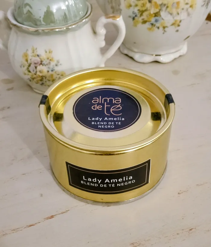 Lady Amelia Lata 2