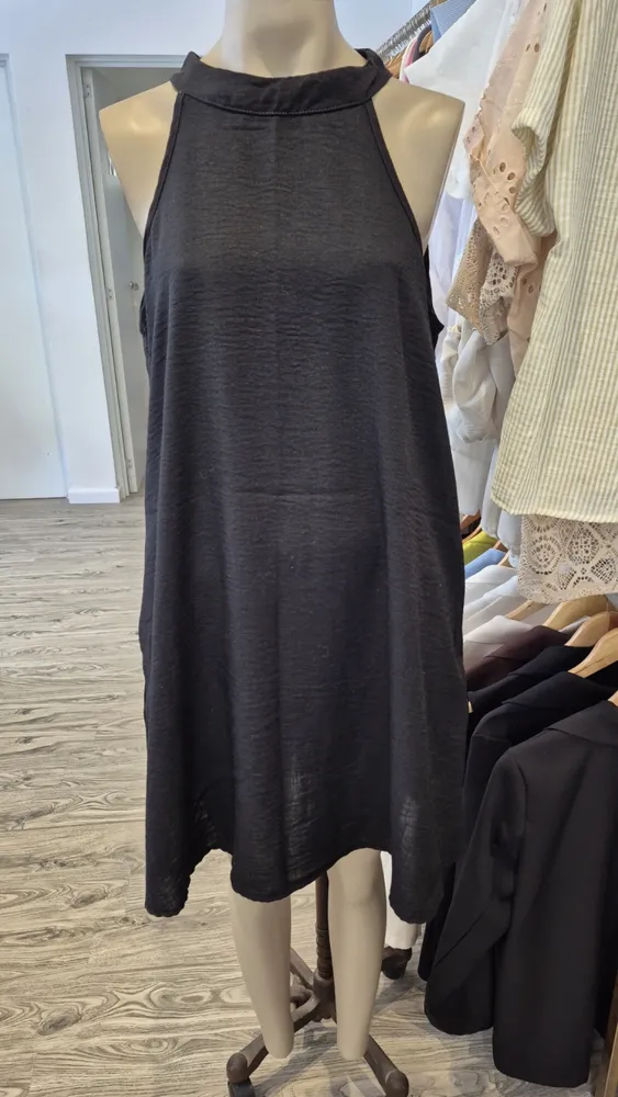 Vestido lino, espalda con lazo