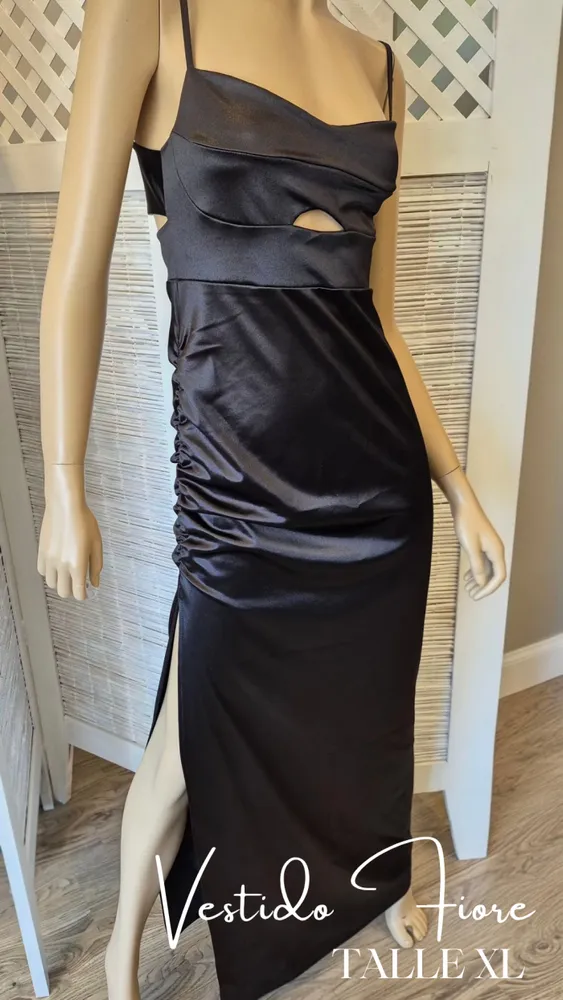 Vestido satén largo