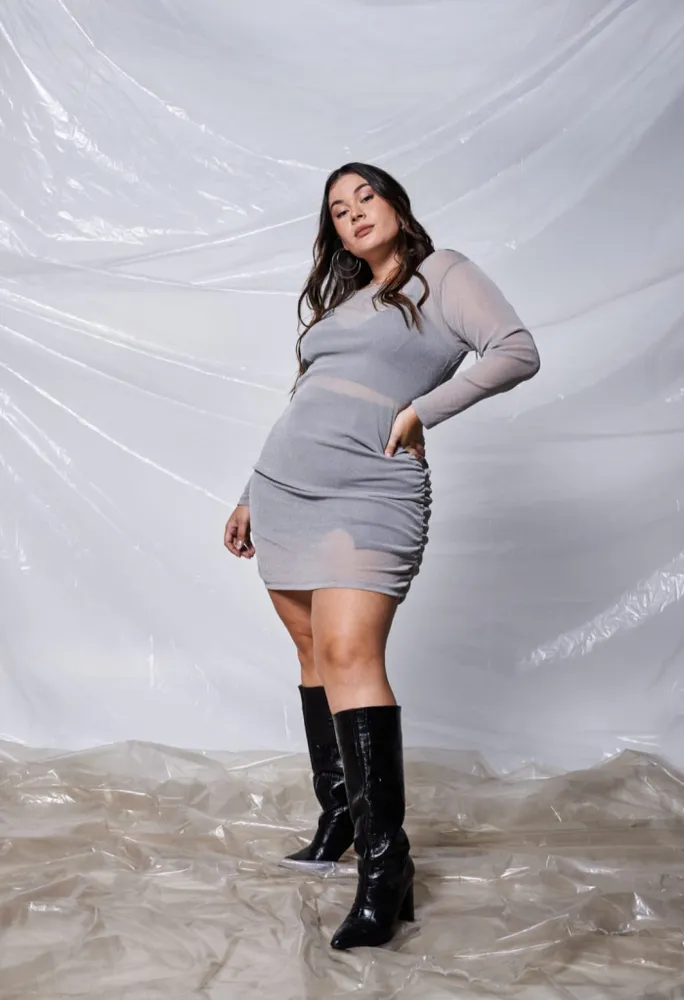 Vestido microtul con brillo  manga larga