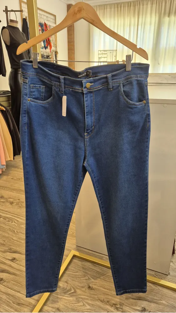 Jean Inquieta, skinny elastizado 