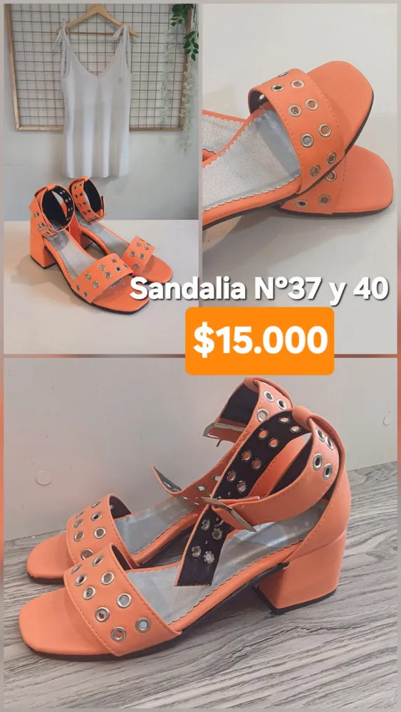 Sandalia con tachas 