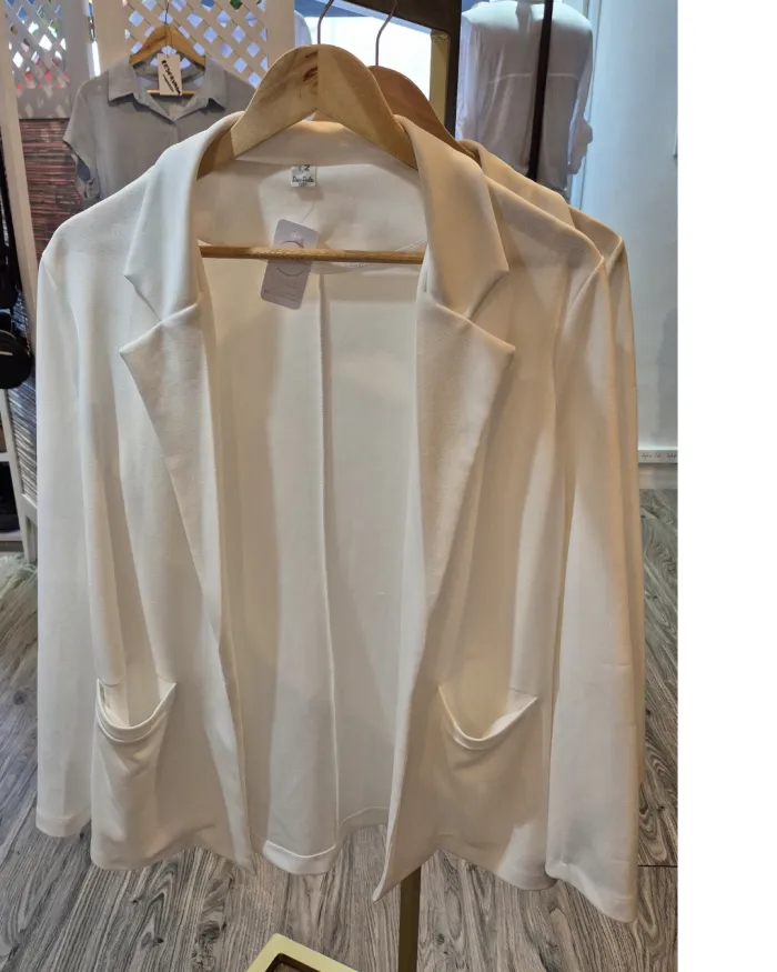 Blazer crepe sastrero 