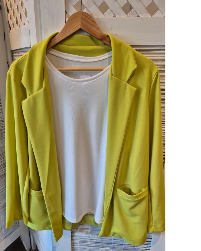 Blazer crepe sastrero 