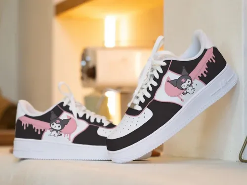 Zapatillas personalizadas Kuromi 3