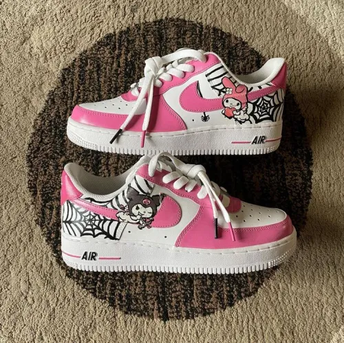 Zapatillas personalizadas Kuromi 4