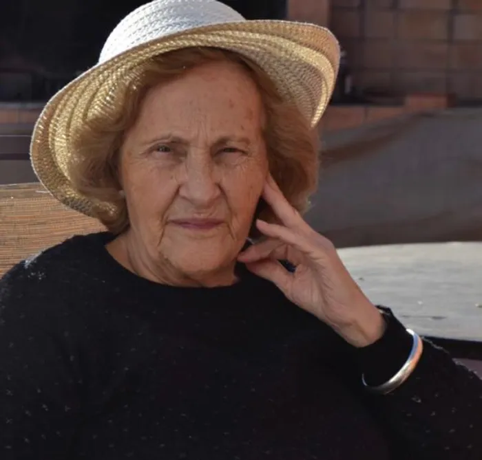 Logo de Ana Renée joyas