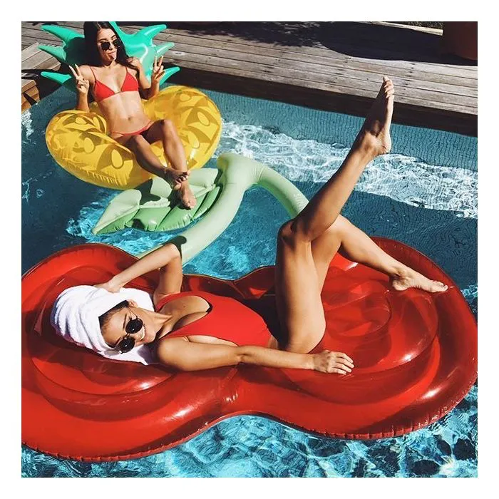 Inflable Cherry 1.5m x 0.8m