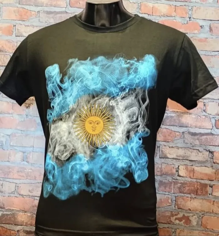 REMERA BANDERA EFECTO HUMO ARGENTINA SIN STOCK 2