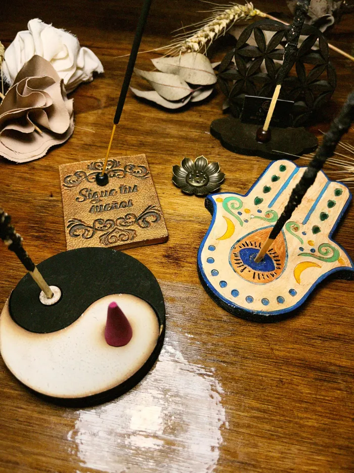 Portas sahumerios disponibles  2