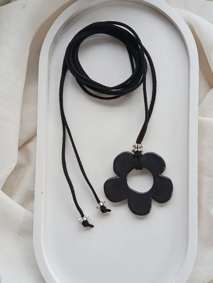 Chocker Gamuza Flor XL