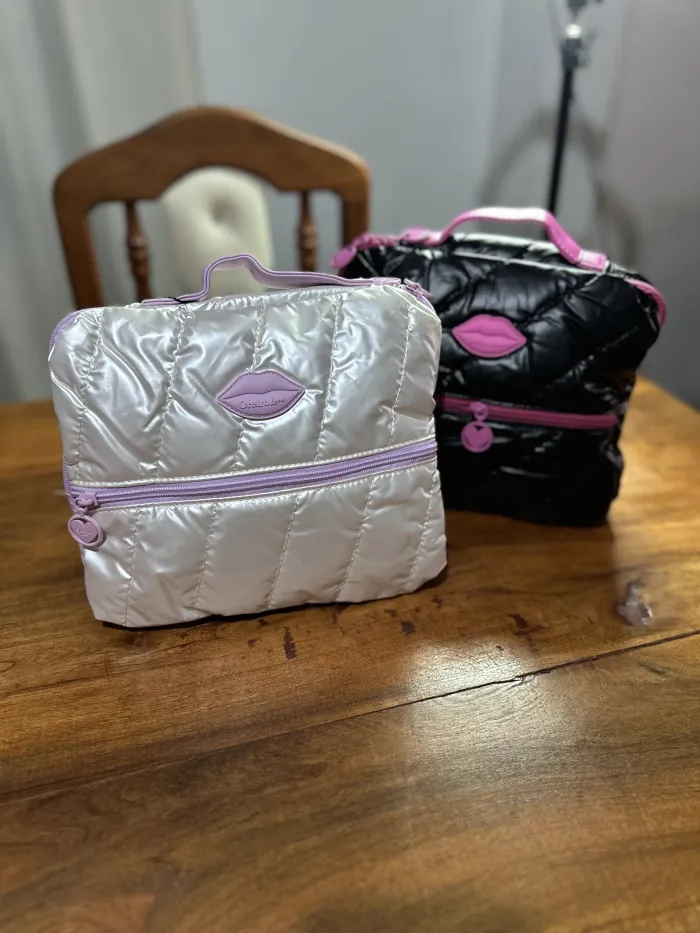 Porta Cosméticos Oreiro Love