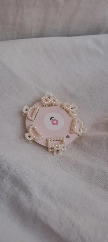 Broches minis de perlas (el par)