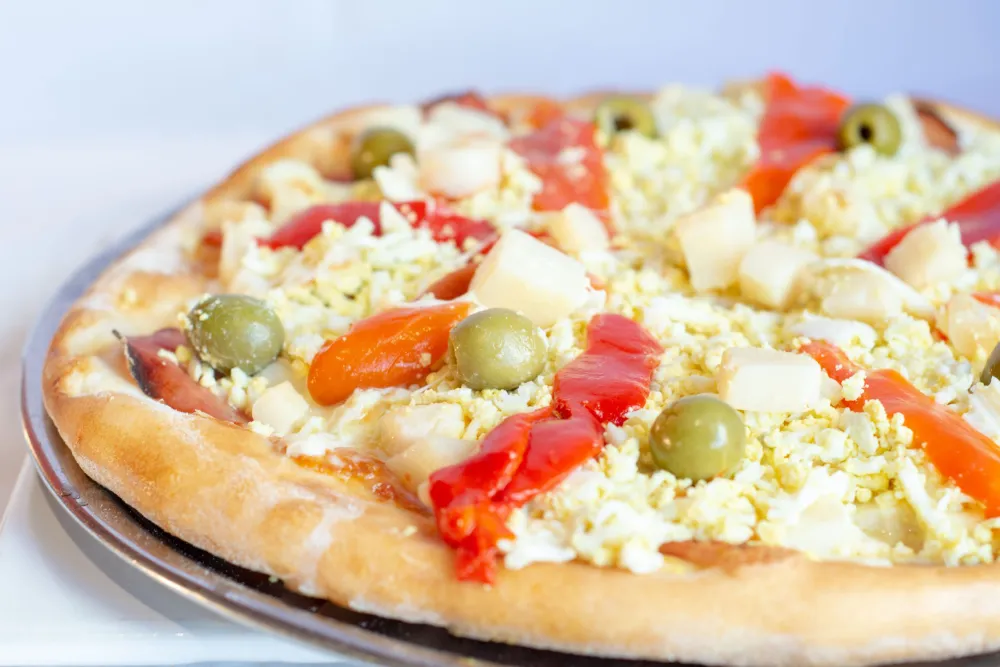 PIZZAS