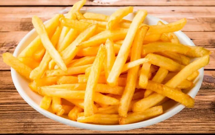 BANDEJA DE PAPAS FRITAS