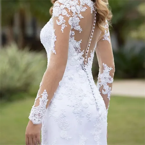Elegant Mermaid Wedding Dress – Long Sleeves  2