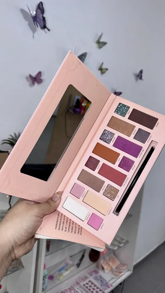 Paleta de sombras  2