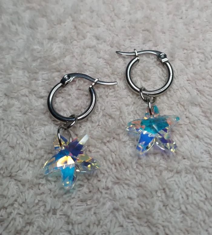 Aros de Acero Quirúrgico con Estrella de Cristal