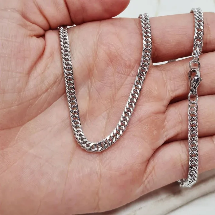 Collares