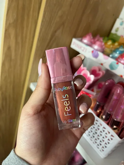 Labial líquido Ruby Rose 3