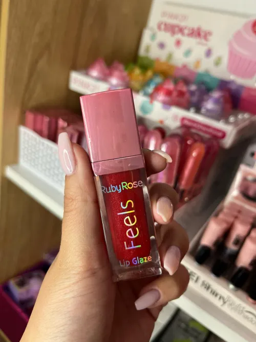 Labial líquido Ruby Rose 3
