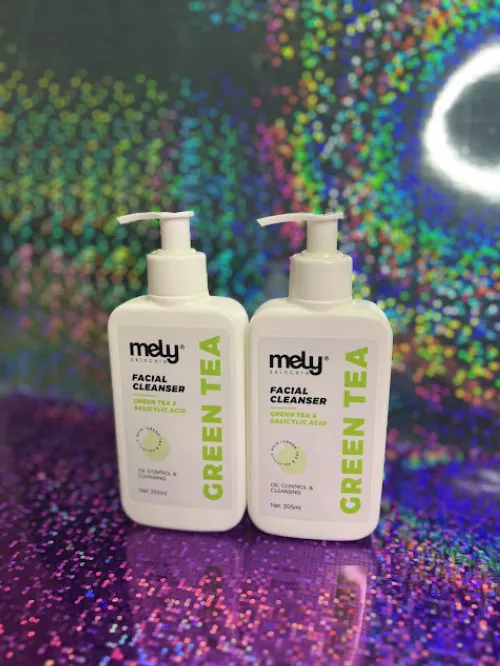 Limpiador facial té verde Mely