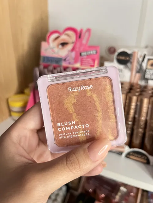 Blush compacto Ruby Rose