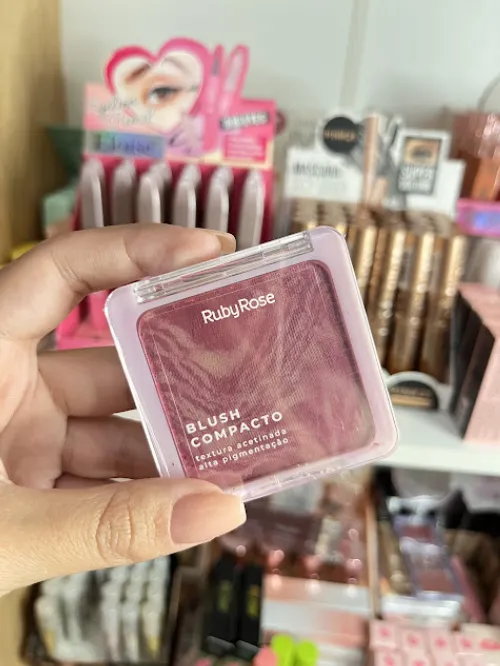 Blush compacto Ruby Rose 3