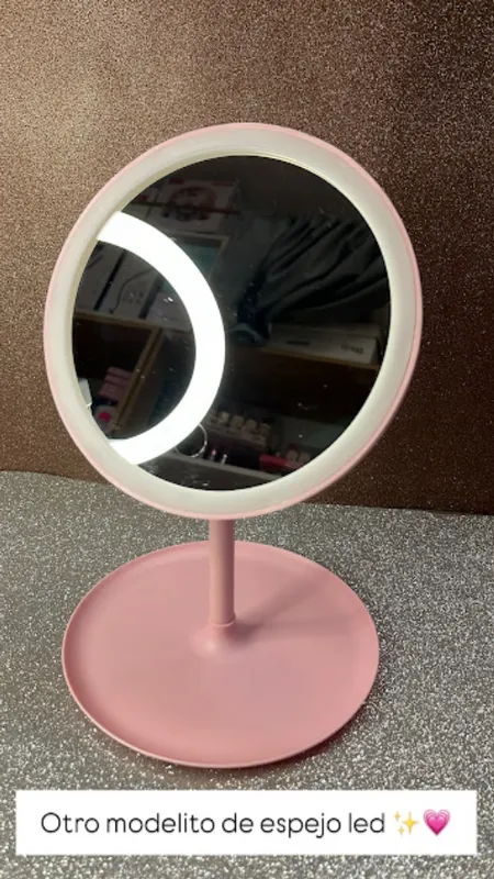 Espejo Led con soporte 2