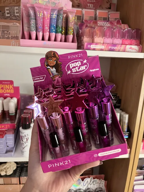 Gloss Pop star Pink 21