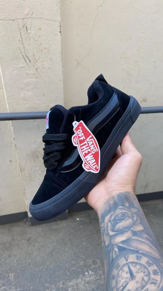 Vans Knu Skool Triple Black — Calidad G5