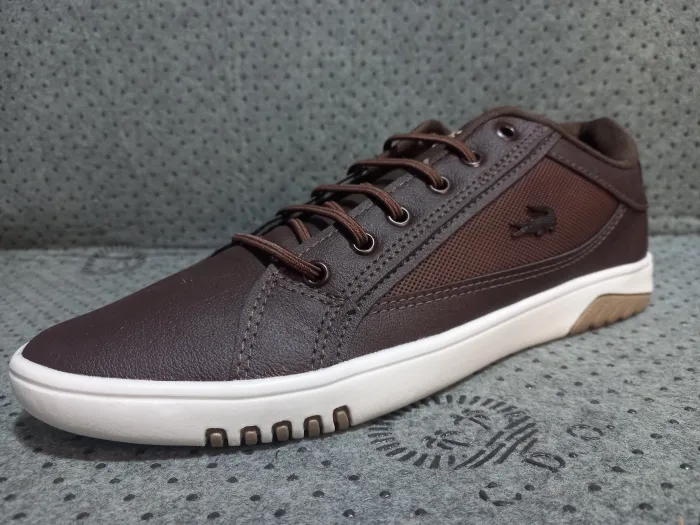 Lacoste Casual Elegante Cuero Sintético Premium