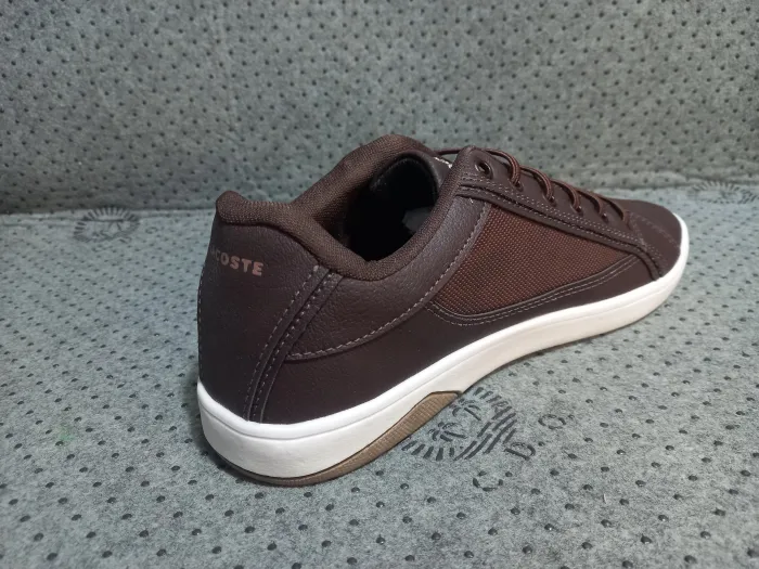 Lacoste Casual Elegante Cuero Sintético Premium 2