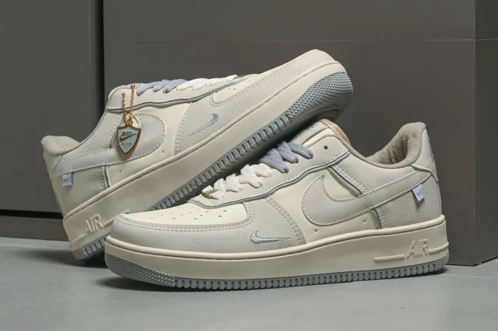 Nike Air Force 1 Low Blanca Gris Lujo G5