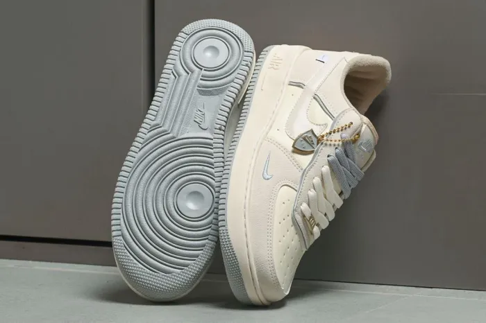 Nike Air Force 1 Low Blanca Gris Lujo G5 2