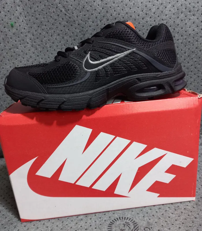 Nike Air Max Plus Black & Metallic Silver G5 2