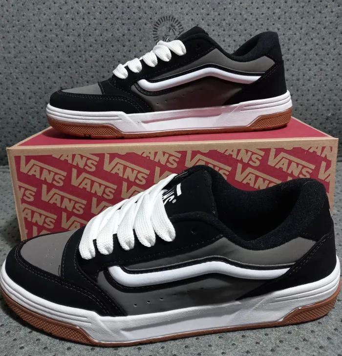 Zapatillas Vans Hylane Black Grey Gum G5 2