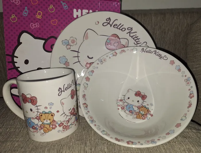 Kit de plato y vaso Hello kitty 