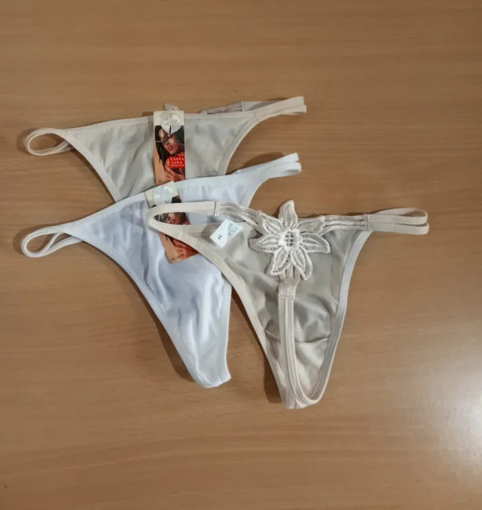 Colaless Flor Romance – Detalle Bordado