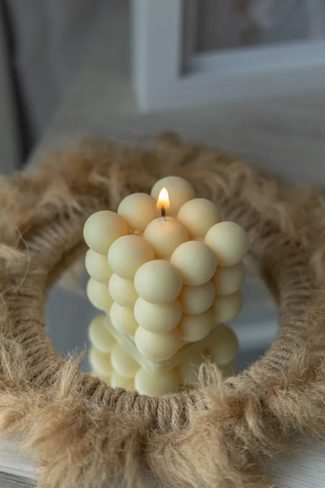 Vela Decorativa Bumble Grande