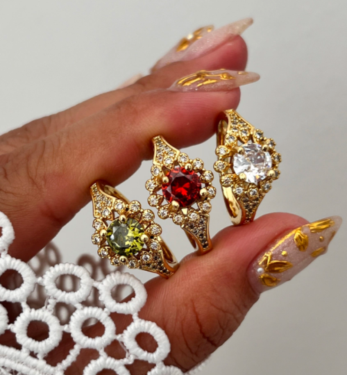 Anillo piedra blanca