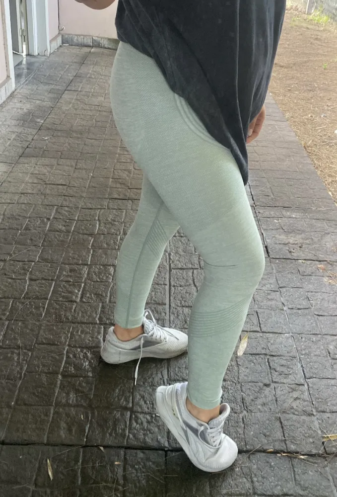 Calza larga con frunce 