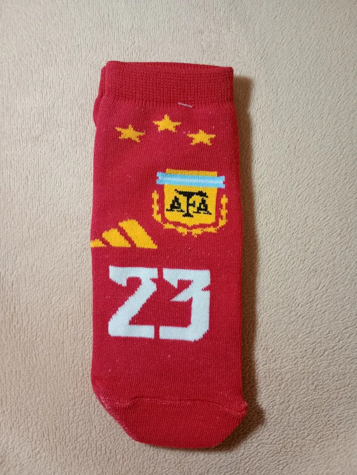 23