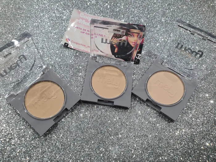 Polvo compacto Mely 