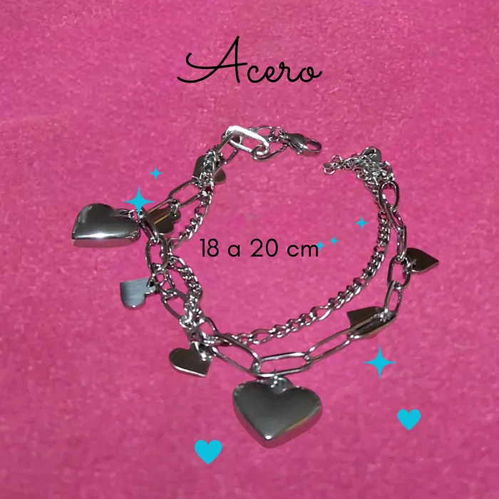 Pulsera de Acero con Corazones